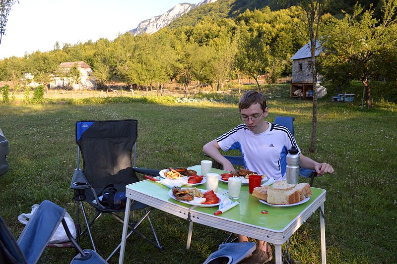 Abendessen auf dem Bauernhof Cafe Natyra in Vermosh
Albanien 2015
Keywords: 2015;Albanien;Urlaub